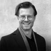 17 DATA-DRIVEN IM STRATEGY
